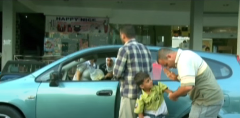 الكاميرا الخفيه: سرقة السيارات باب المول