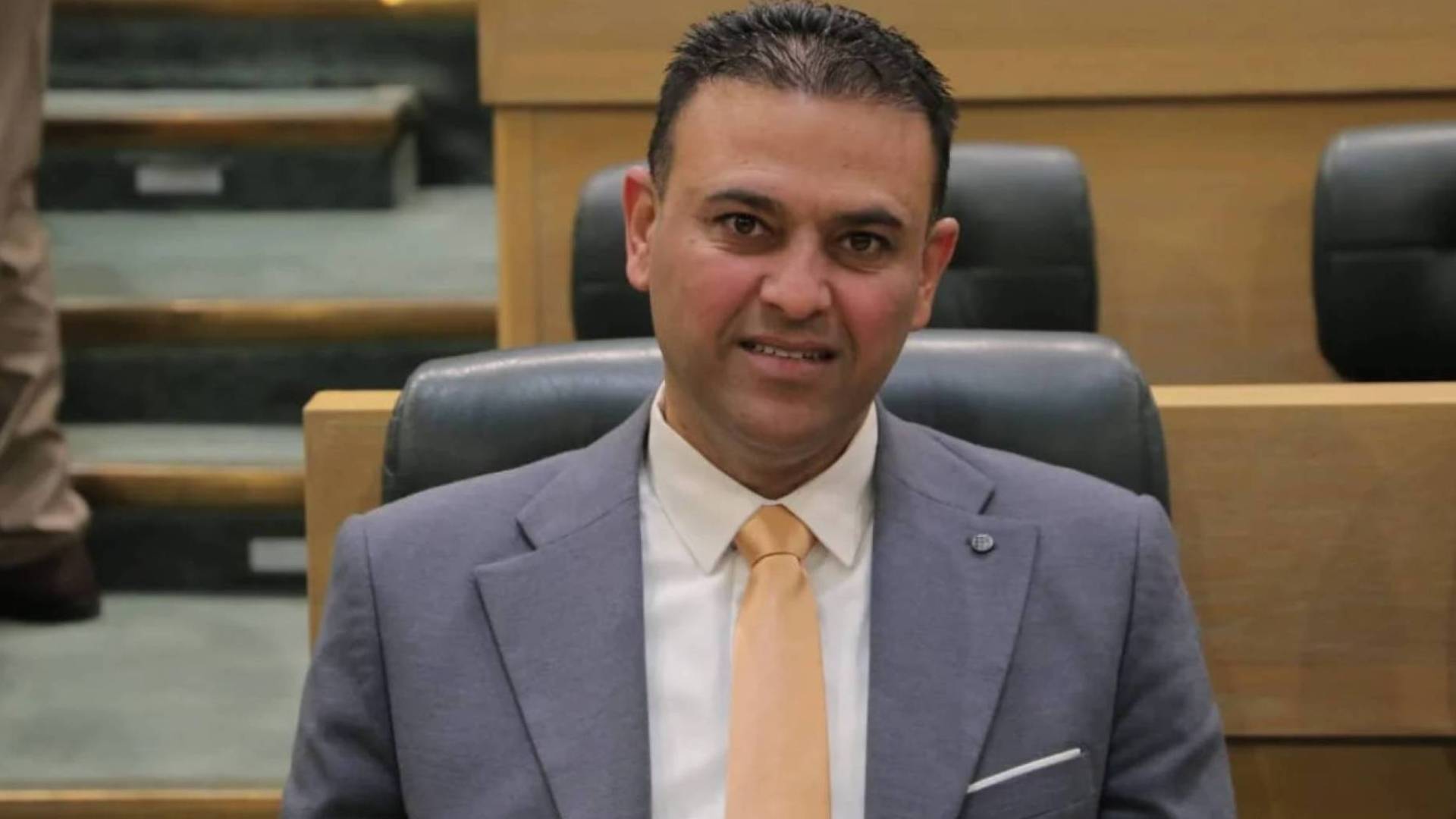 النائب وليد المصري يطالب بوقف حجز المركبات: العقوبة تحوّلت إلى عبء معيشي