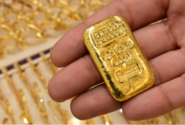 ارتفاع أسعار الذهب عالميًا  ..  والأونصة إلى أكثر من 4420 دولار