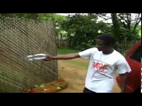 رجل خارق للعادة يذهل الجميع بما يفعل