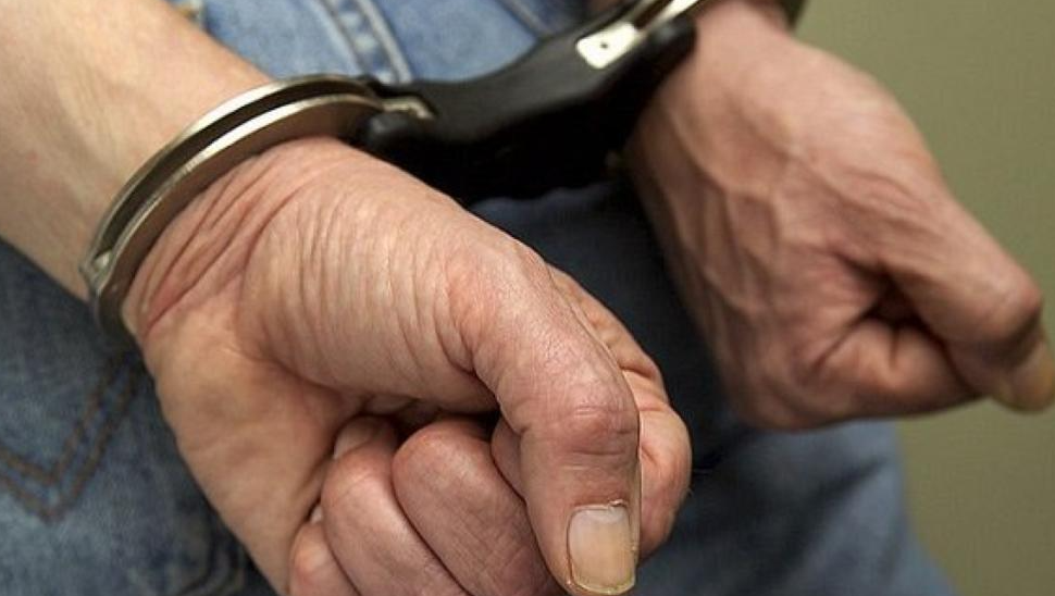 الجنايات توقف "وافداً" استدرج آخر و قتله بـ"ساطور" بعد خلافات مالية  ..  تفاصيل