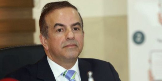 مكتب الخدمة المستعجلة ومكتب المطار لتجديد الجوازات يواصلان عملهما خلال العيد