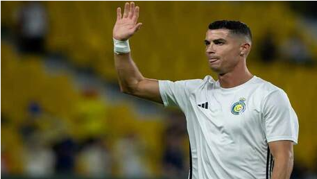 بعد أن أصبح مالكا له ..  هل يستطيع كريستيانو رونالدو اللعب لألميريا؟