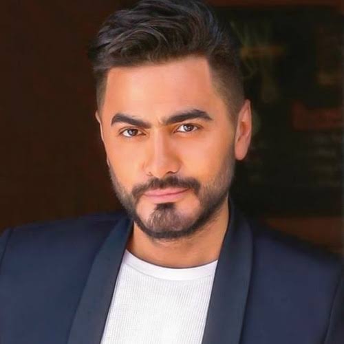 تامر حسني يلجأ للقضاء بسبب منشور مزيف