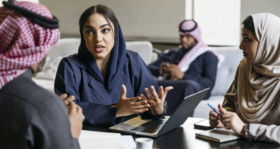 بين القلق والقبول ..  كيف ومتى يفكر الناس في مشاركة بياناتهم؟