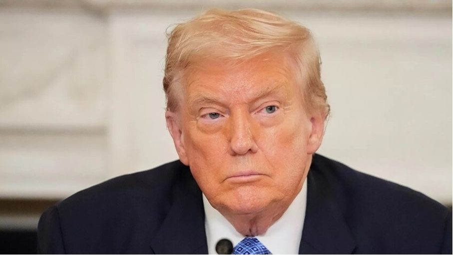 ترامب: إيران تتساءل عما إذا كان من الممكن رفع العقوبات الأمريكية