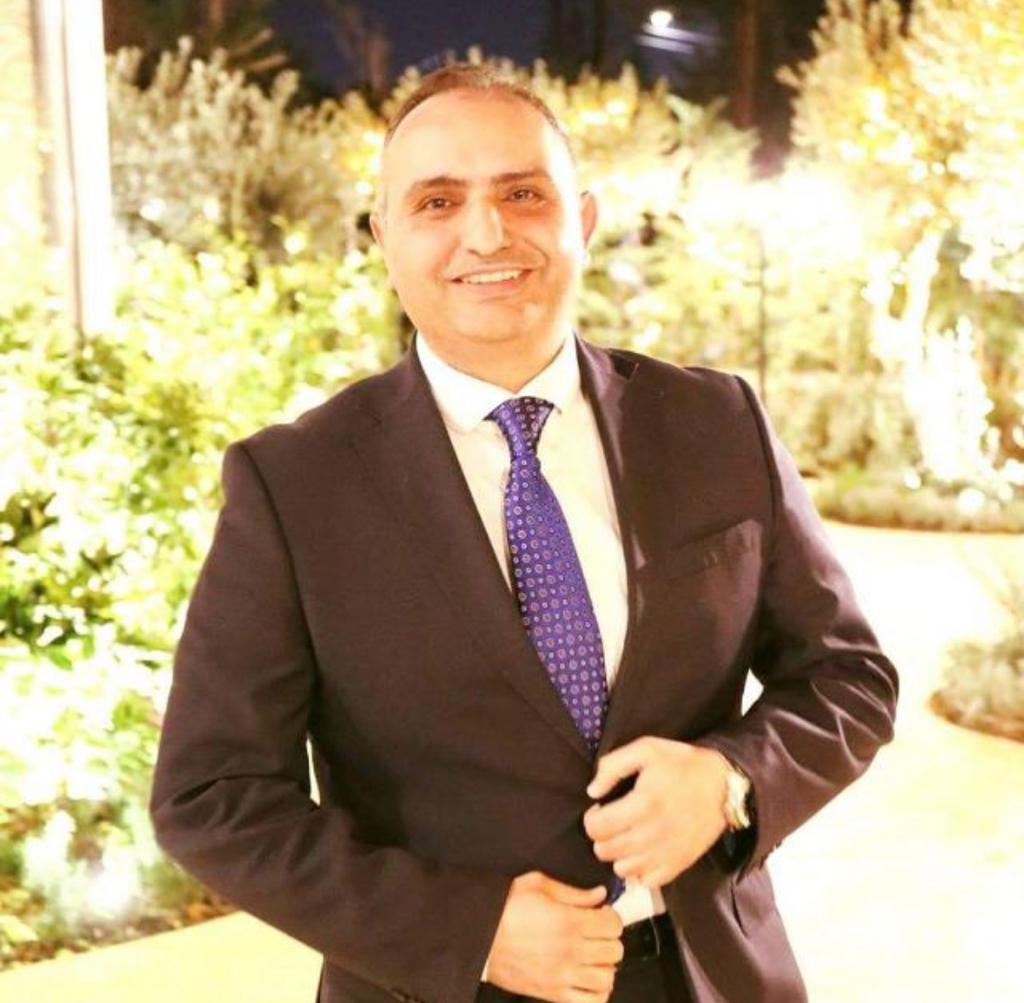 الماجستير بتقدير امتياز في ادارة الاعمال من جامعة مؤته لمحمد الغزاوي