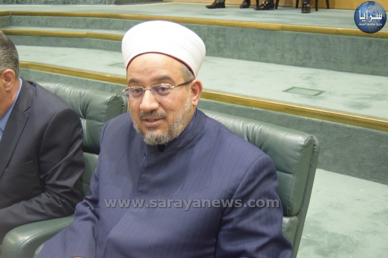 وزير الأوقاف يقرر تعيين 215 مؤذنا وخادم مسجد  .. "تفاصيل"