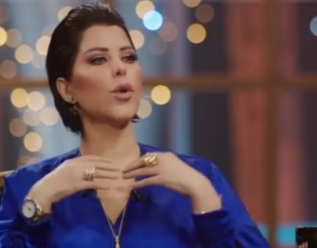 بالفيديو  ..  فنانة خليجية تدفن نفسها  20 دقيقة لتعيش فكرة الموت
