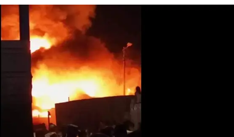 بالفيديو : وفاة سيدة وإصابة والدتها بحروق بليغة إثر حريق داخل خيمة في الزعتري
