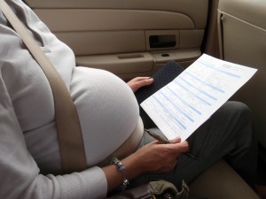 متى يشكل السفر بالطائرة خطراً على الحامل ؟