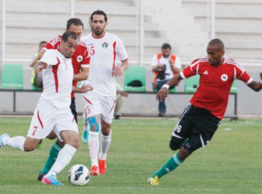 بالفيديو .. منتخب الكرة ينجح في الاختبار الليبي بهدف ذيب