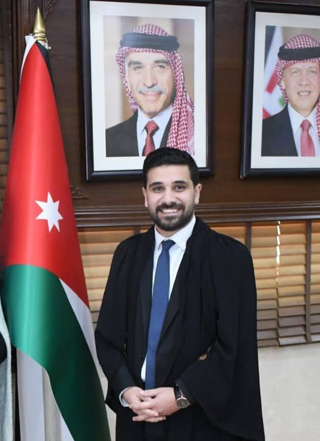 مراد أبو حجر يؤدي اليمين القانونية محاميًا