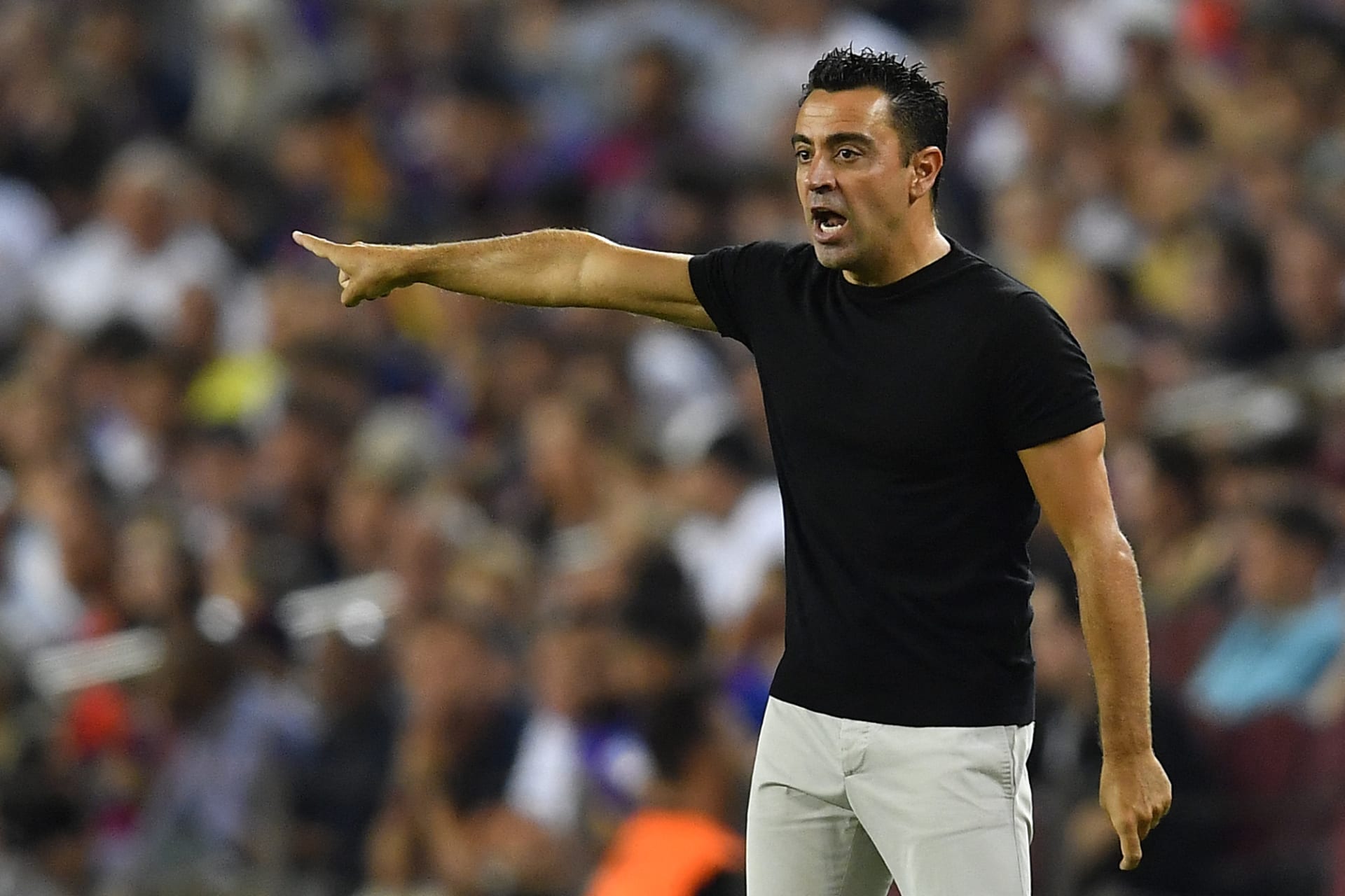 تشافي يحذّر بايرن ميونخ: برشلونة مختلف عن الموسم الماضي