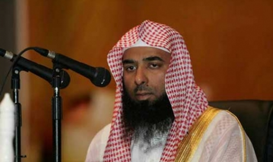 إمام الحرم النبوي يرد على فتوى مظهر شاهين بتطليق "الإخوانية"