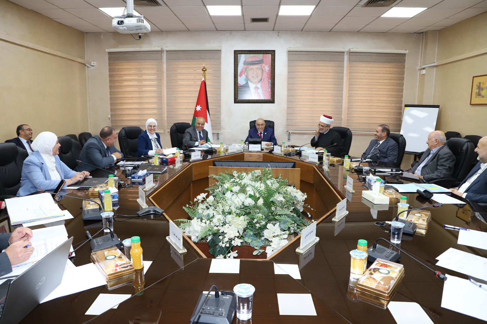 مجلس "التولية لوقفية التعليم" يعقد أول اجتماعاته برئاسة العين ياسين الحسبان ويبحث خطط التوسع في بناء وصيانة المدارس