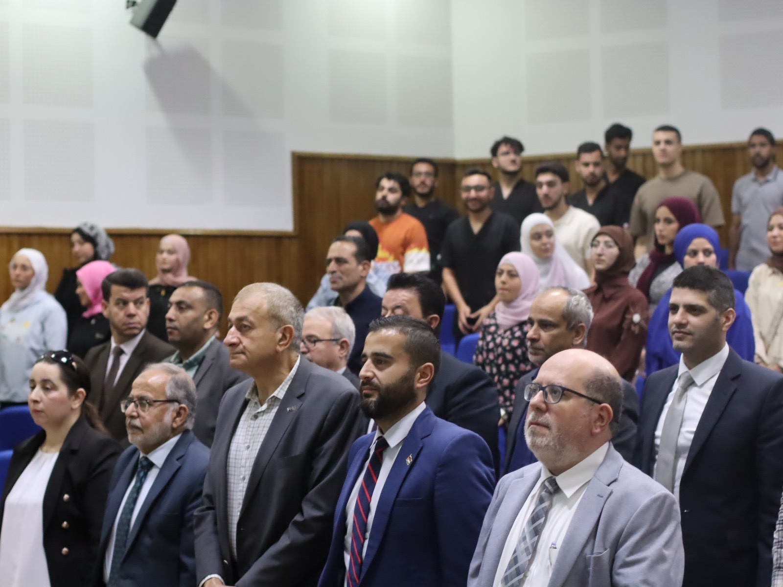 كلية العلوم الطبية المساندة في جامعة فيلادلفيا تنظّم يومها العلمي الثالث بعنوان: استخدام التكنولوجيا في الرعاية الصحية"