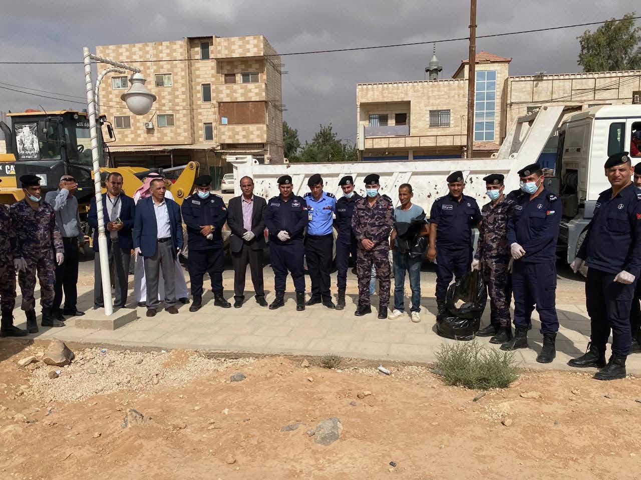 جمعية أصدقاء الأمراض المزمنة تشارك في الحملة الوطنية للنظافة بالخالديّة