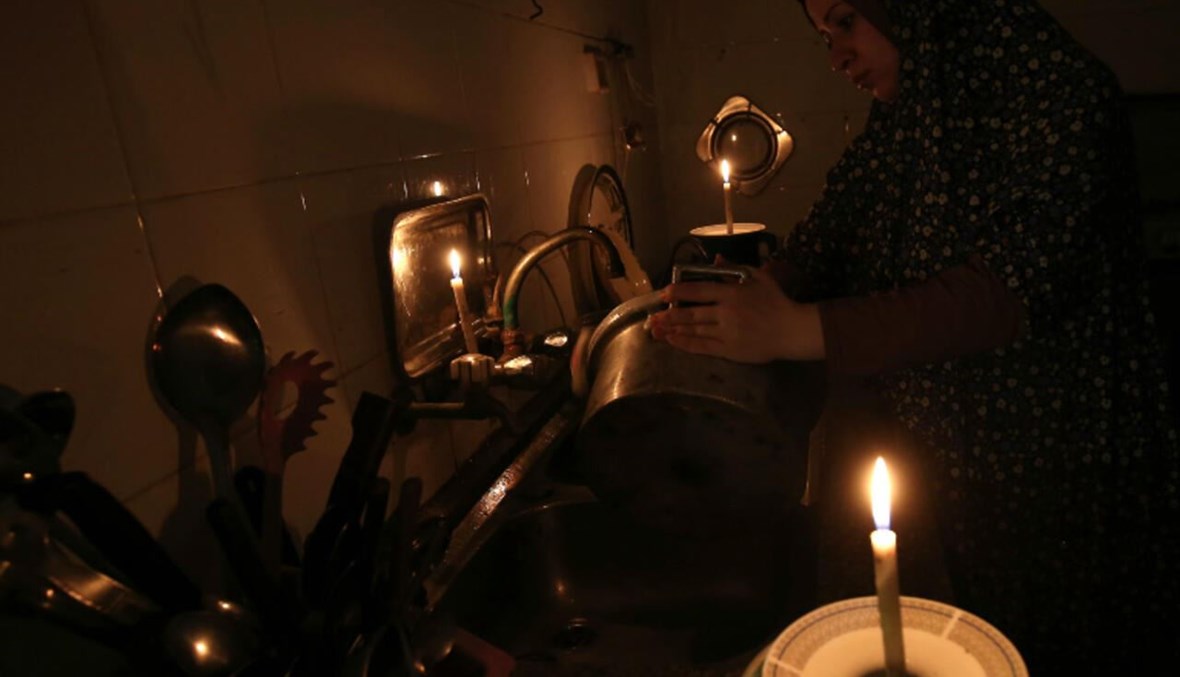 تحذيرات من تداعيات انقطاع الكهرباء لفترات طويلة في قطاع غزة