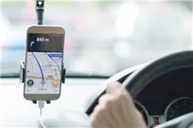 سائقو التطبيقات يطالبون بتطبيق النظام الجديد وتنظيم "البلوكات" وتحسين العقود