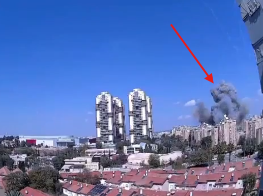 11 مصاباً إثر سقوط صاروخ إيراني في بئر السبع جنوبي "إسرائيل"