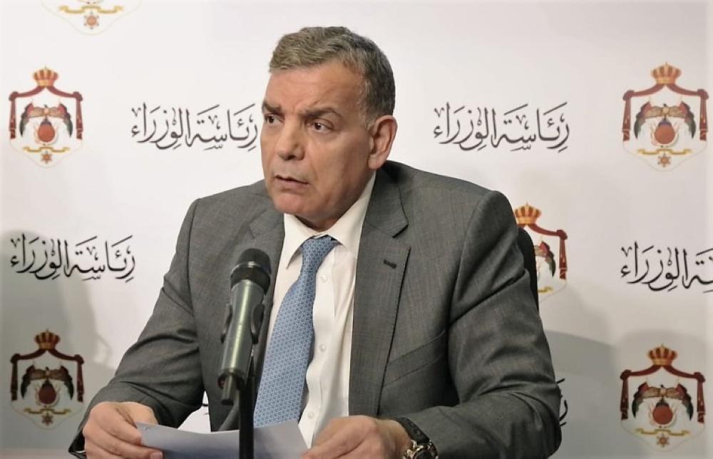 جابر يستطلع رأي المواطنين في العزل المنزلي 