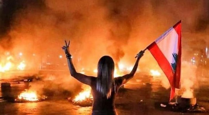 لبنانية غاضبة: بنتي عمرها 10 سنين ولا مرة سافرت!