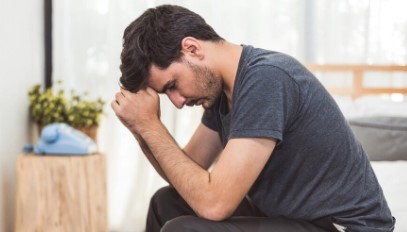 أشك بأن زوجي مصاب بانفصام في الشخصية
