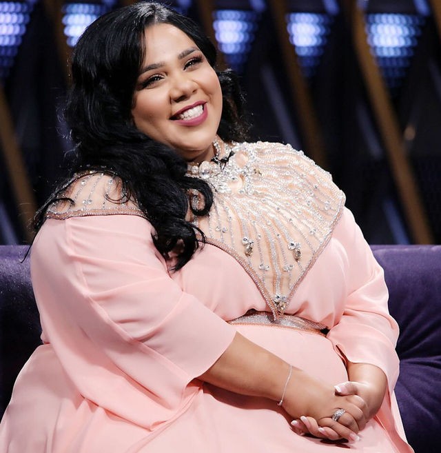 شيماء سيف قبل انتهاء الصيف: أين نخوة الرجال وحياء النساء؟