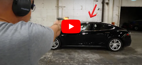 بالفيديو ..  هل بإمكان سيارة تيسلا مصفحة تحمل طلقات الرصاص؟