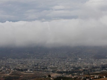 جو غائم وزخات من الأمطار حتى نهاية الأسبوع