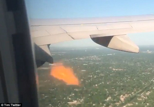 بالفيديو  ..  الرعب أصابَ الركاب : لحظة اشتعال النيران في طائرة خلال تحليقها في الهواء!