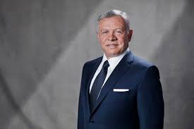 الملك يعود إلى أرض الوطن بعد زيارة إلى المملكة المتحدة