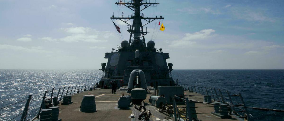 "البنتاغون" ينشر مقاتلات ومدمرة صواريخ لدعم الإمارات