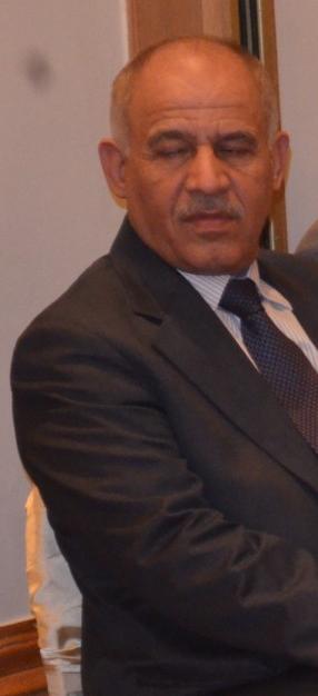 اللواء عمر الخالدي يبارك للعطين حصوله على الدكتوراة