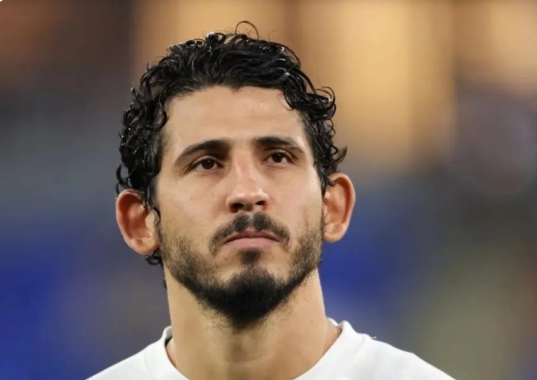 كيف أثار اعتزال الحاجز أحمد حجازي ضجة في كرة القدم العالمية والمحلية؟