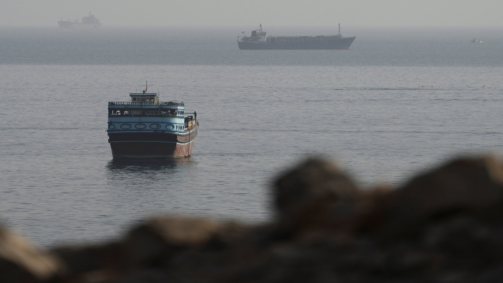طهران: لا محادثات مباشرة مع واشنطن وسنواصل إغلاق مضيق هرمز