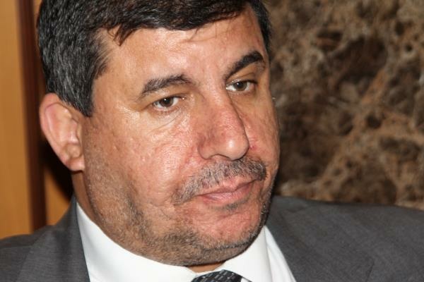 بالوثائق: السعود يرد على صور شيكات نقابة المطاعم