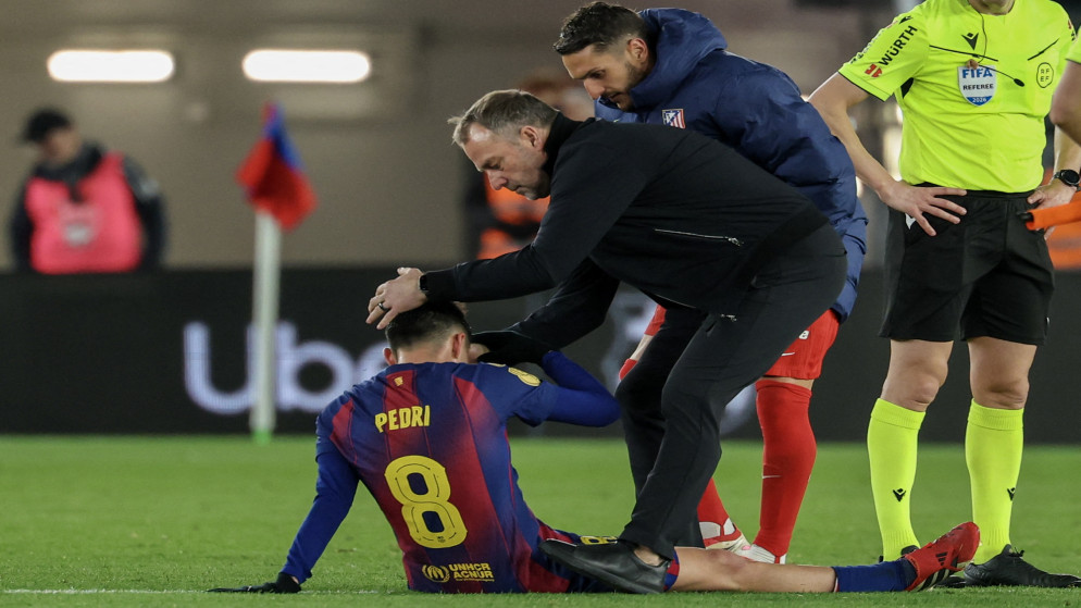 كأس إسبانيا: أتلتيكو يجرّد برشلونة من اللقب رغم خسارته ويبلغ النهائي