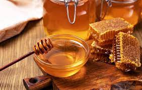 يقضي على بعض الأمراض بطريقة أفضل من الأدوية  .. فوائد كثيرة للعسل تعرف إليها
