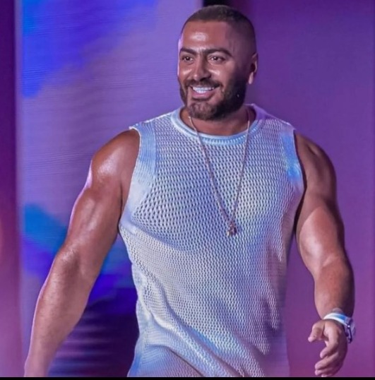 تامر حسني يعلن عن بدء حفلات الصيف بحفل عالمي