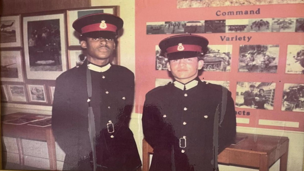 الملك والرئيس المنتخب لباربادوس ..  صداقة تعود إلى مقاعد ساندهيرست العسكرية