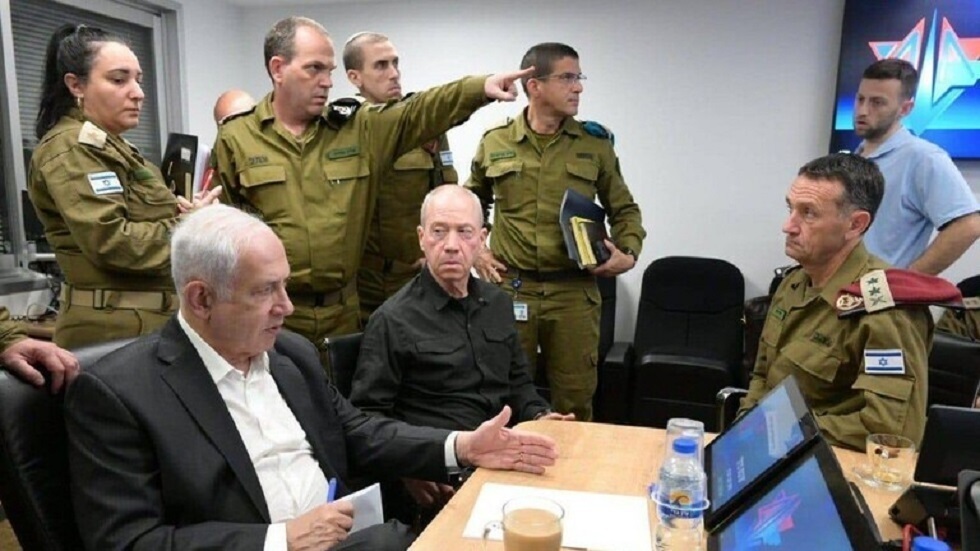 خلافات في "تل أبيب" حول إطلاق سراح معتقلين إداريين فلسطينيين