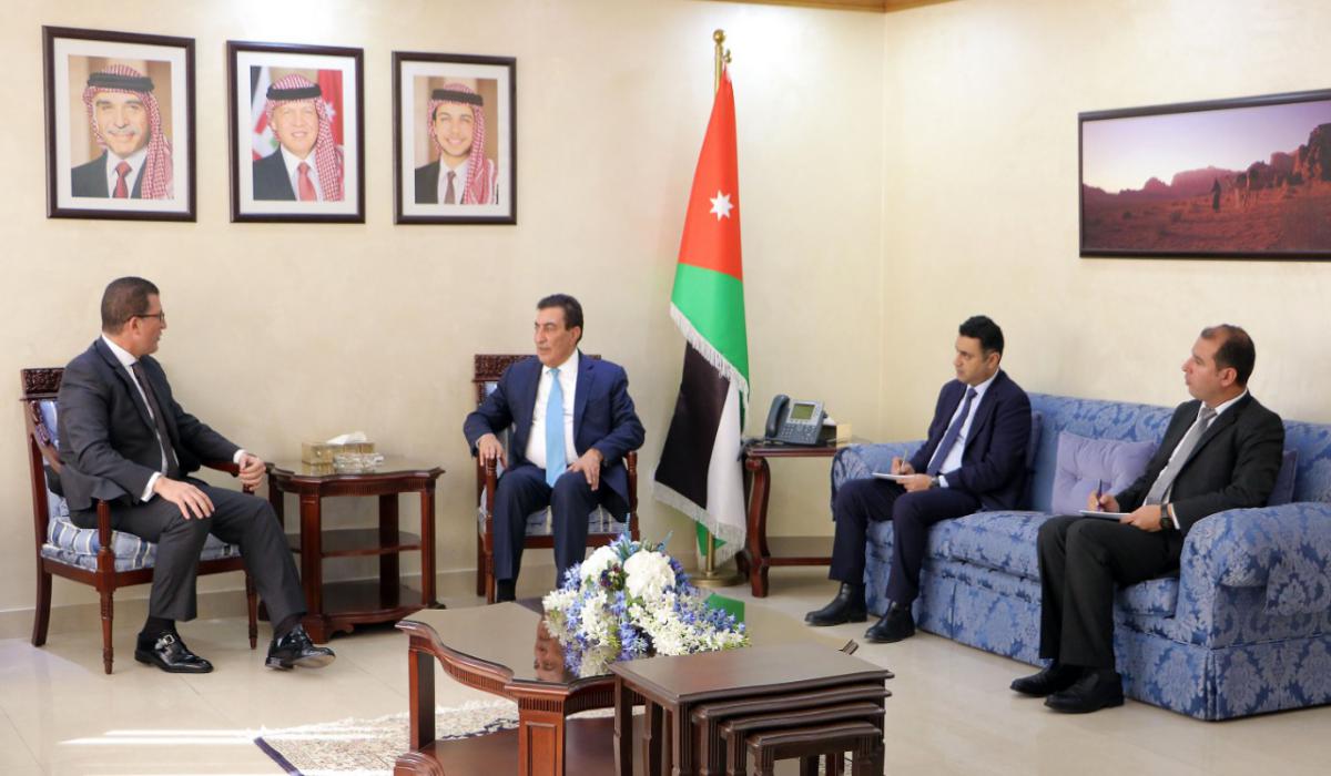 الطراونة يؤكد أهمية التنسيق الأردني المصري دعماً للقضية الفلسطينية 