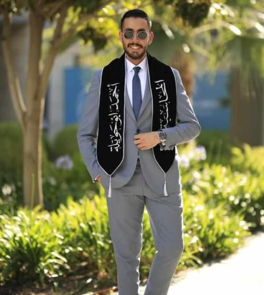 أحمد أبو حويلة  ..  مبارك التخرج 