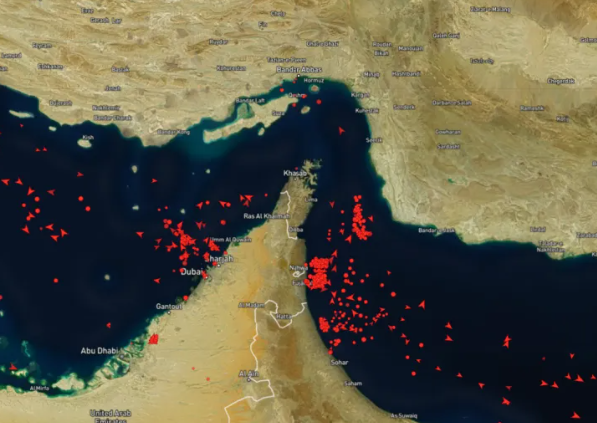 نائب رئيس البرلمان الإيراني: لا مفاوضات بشأن مضيق هرمز وقرار الحرب بيد المرشد