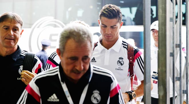 رونالدو يتعافى قبيل مباراة ريال مدريد ويونايتد
