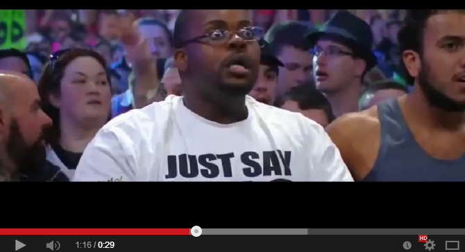 بالفيديو ..  ردة فعل صاعقة للجمهور .. لحظة  هزيمة اندرتيكر لأول مرة منذ 23 عاماً 