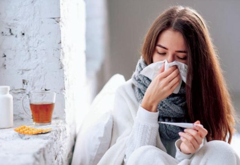  كيف تفرق بين أعراض كورونا والإنفلونزا ونزلات البرد؟