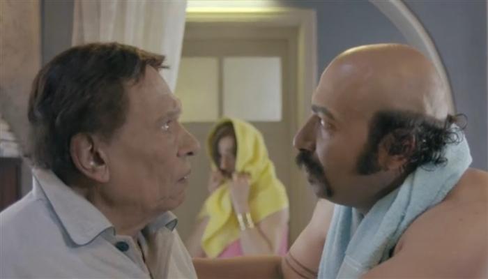 «وقفت فورًا» ..  تفاصيل مكالمة محمد ثروت الأولى مع عادل إمام